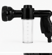 Pet foam spray gun